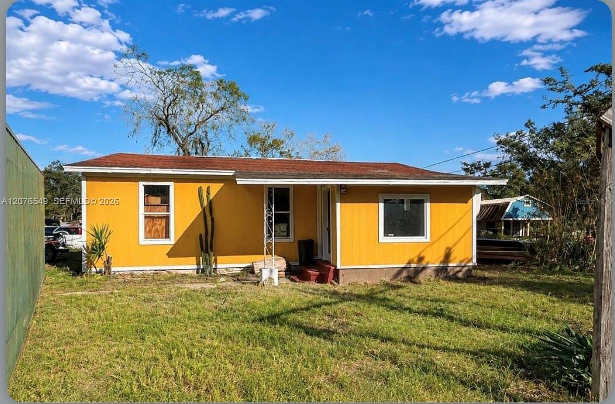 398 Cypress Ave, Pahokee FL 33476 photo 2