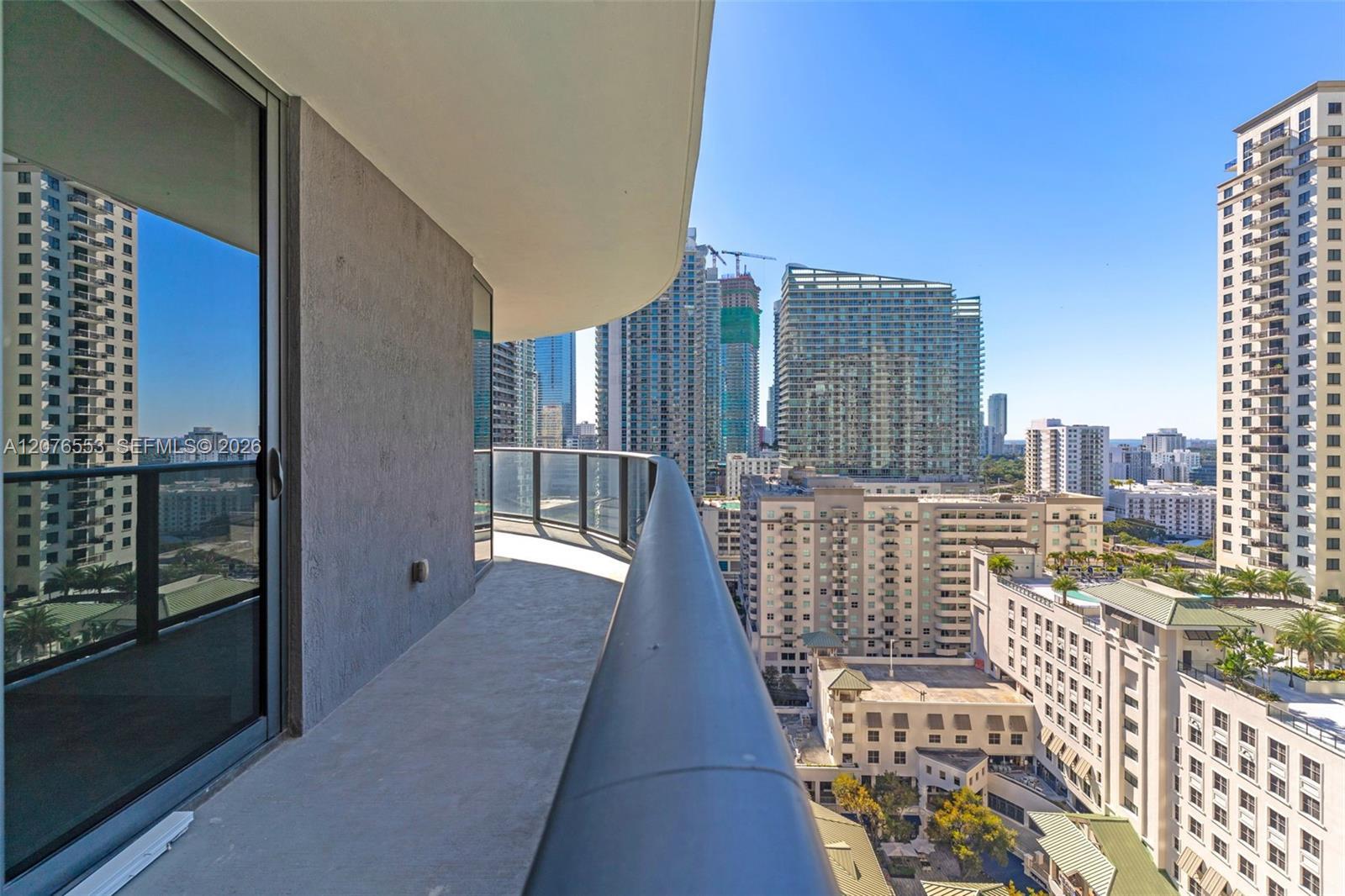 45 SW 9th St # 1706, Miami FL 33130 photo 5