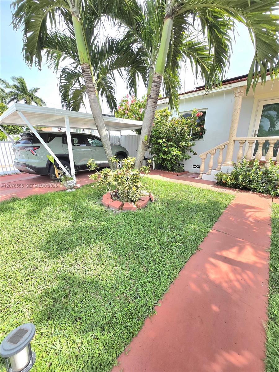 3320 NW 20th St, Miami FL 33142 photo 2