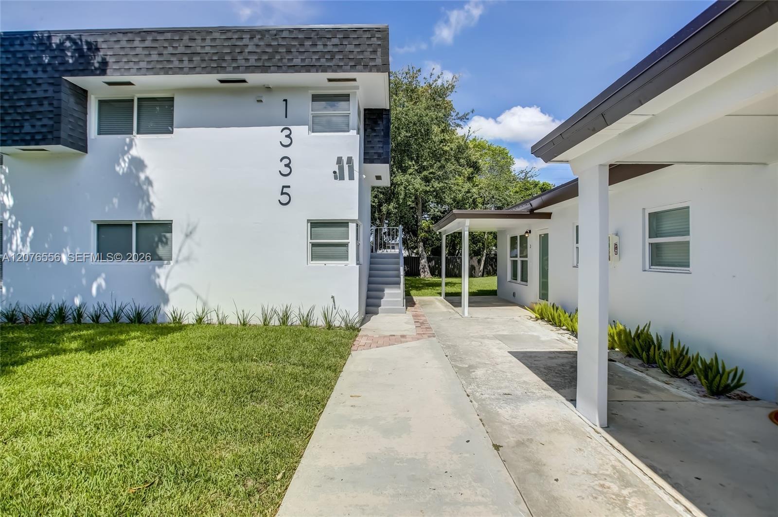 1335 NE 5th Ave # 3, Fort Lauderdale FL 33304 photo 2