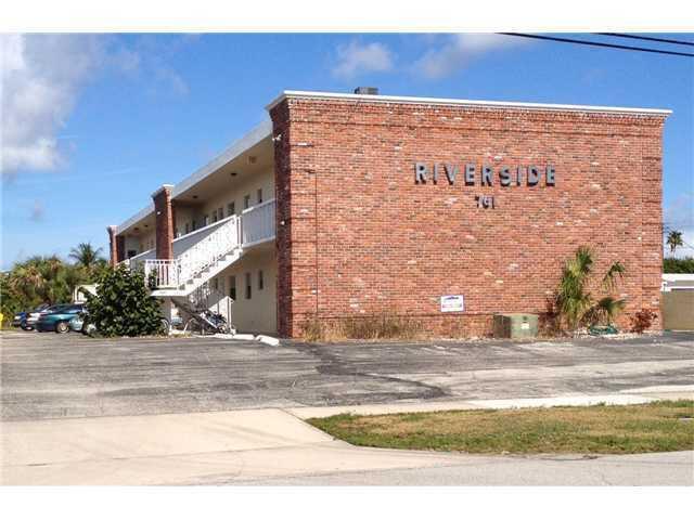 761 HUMMINGBIRD Way # 102, North Palm Beach FL 33408