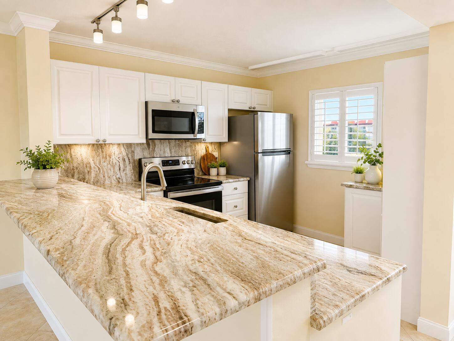 3661 Via Poinciana # 513, Lake Worth FL 33467 photo 4