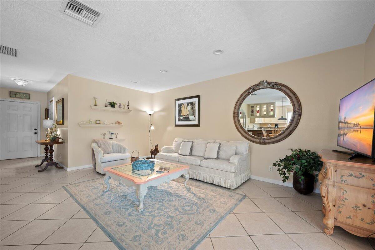 1419 Riverside Circle, Wellington FL 33414 photo 3