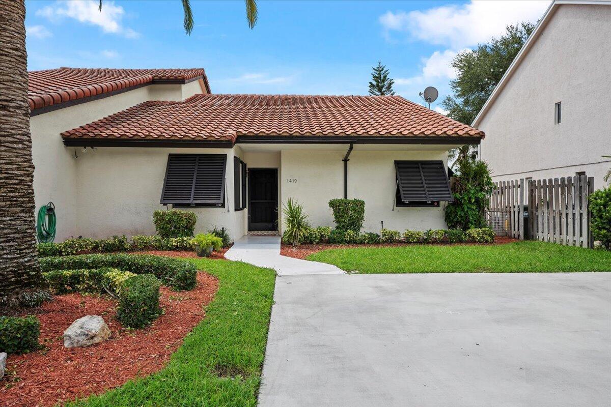 1419 Riverside Circle, Wellington FL 33414