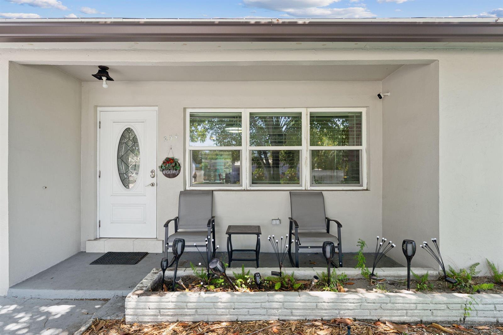 254 SW 8th Street, Dania Beach FL 33004 photo 2