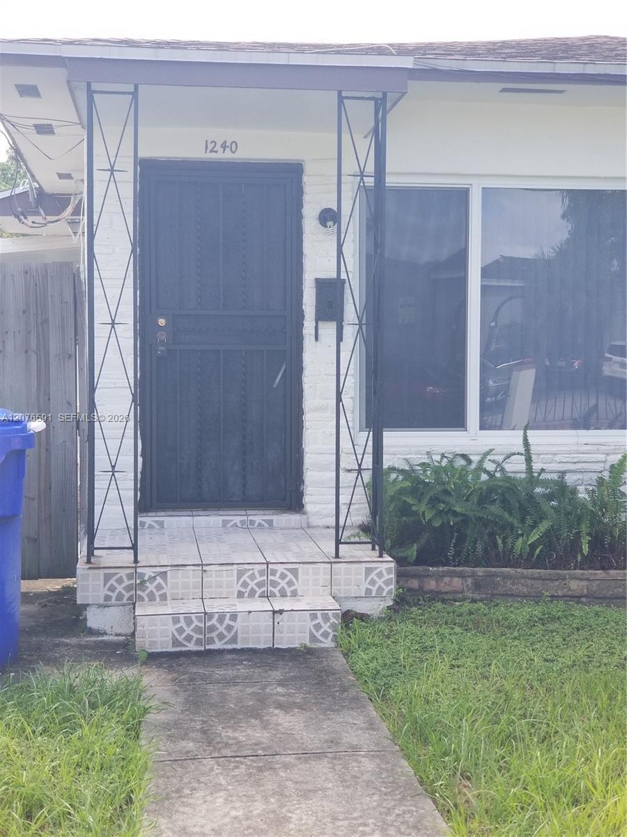 1240 SW 22nd Ter # 1, Miami FL 33145 photo 2