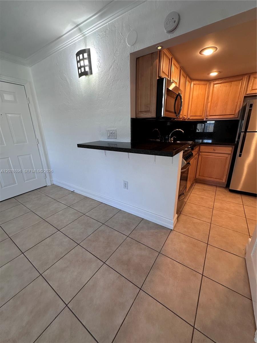 8615 SW 68th Ct # 22, Pinecrest FL 33156 photo 4