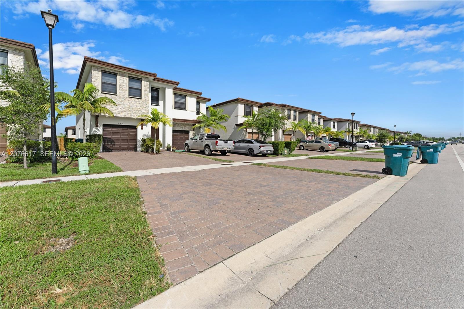 25176 SW 107th Ave, Homestead FL 33032 photo 3