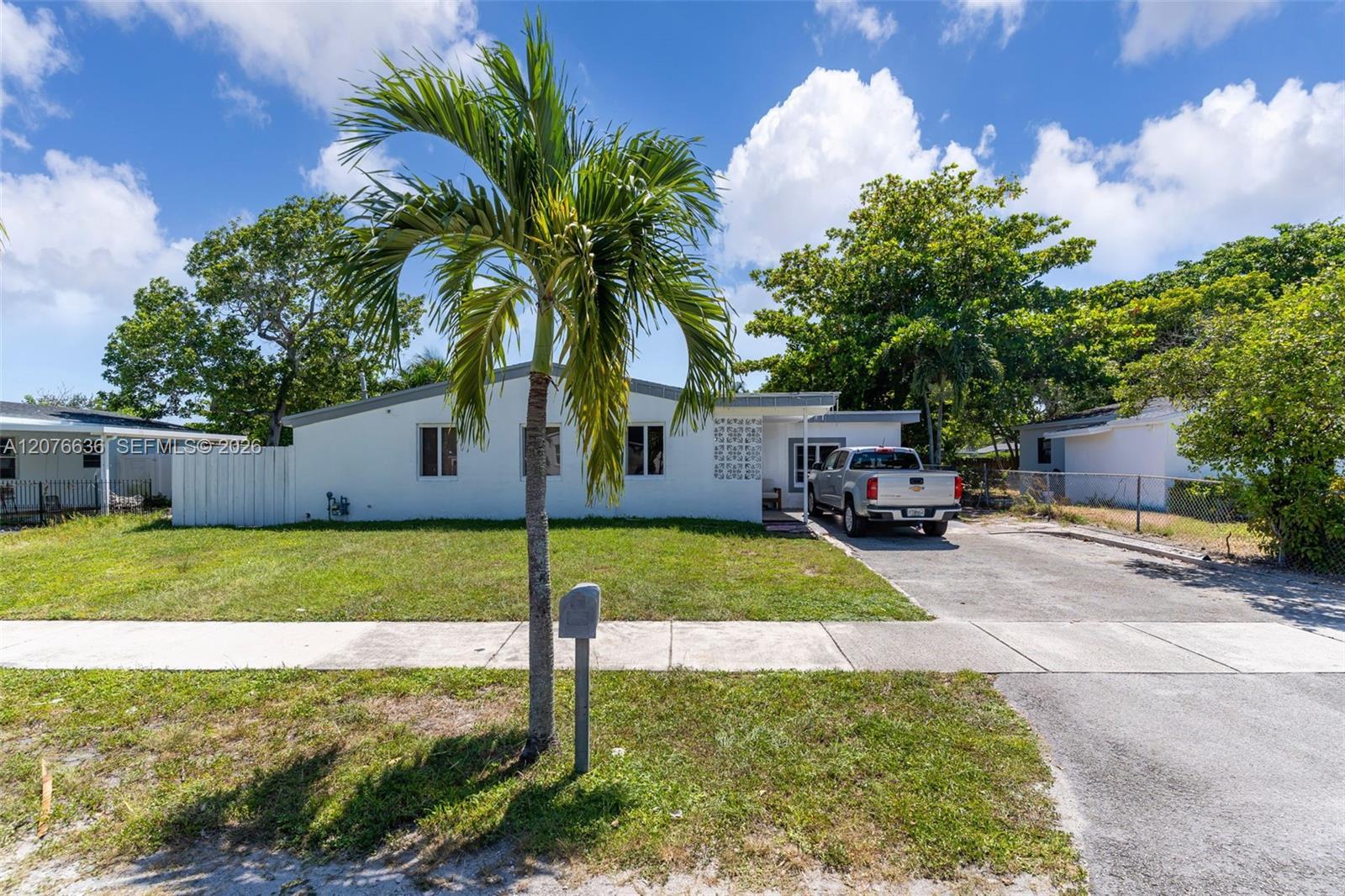 West Park, FL 33023 photo 2