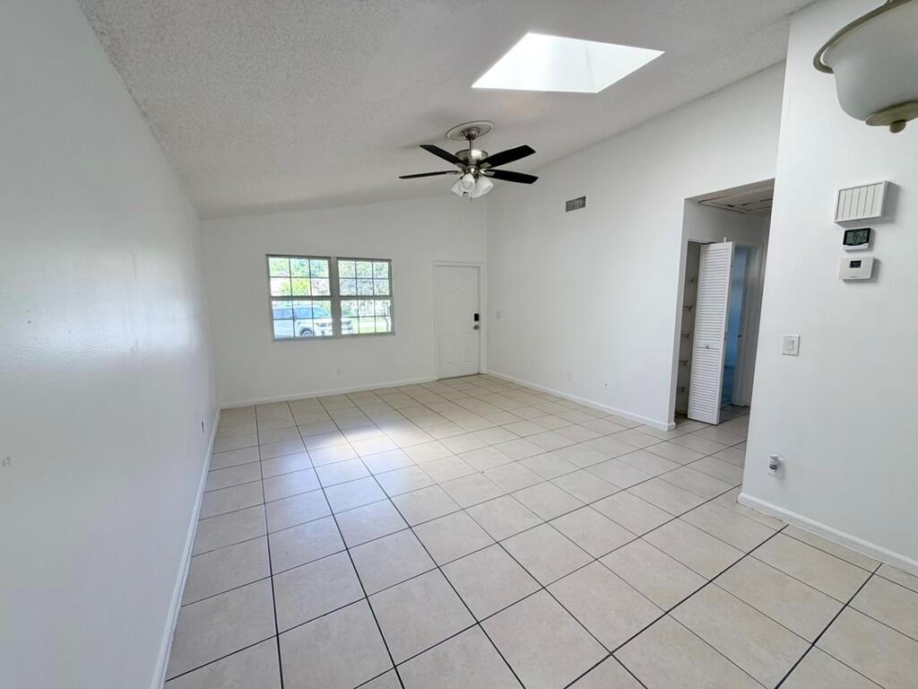 8715 PLUTO Terrace, West Palm Beach FL 33403 photo 2