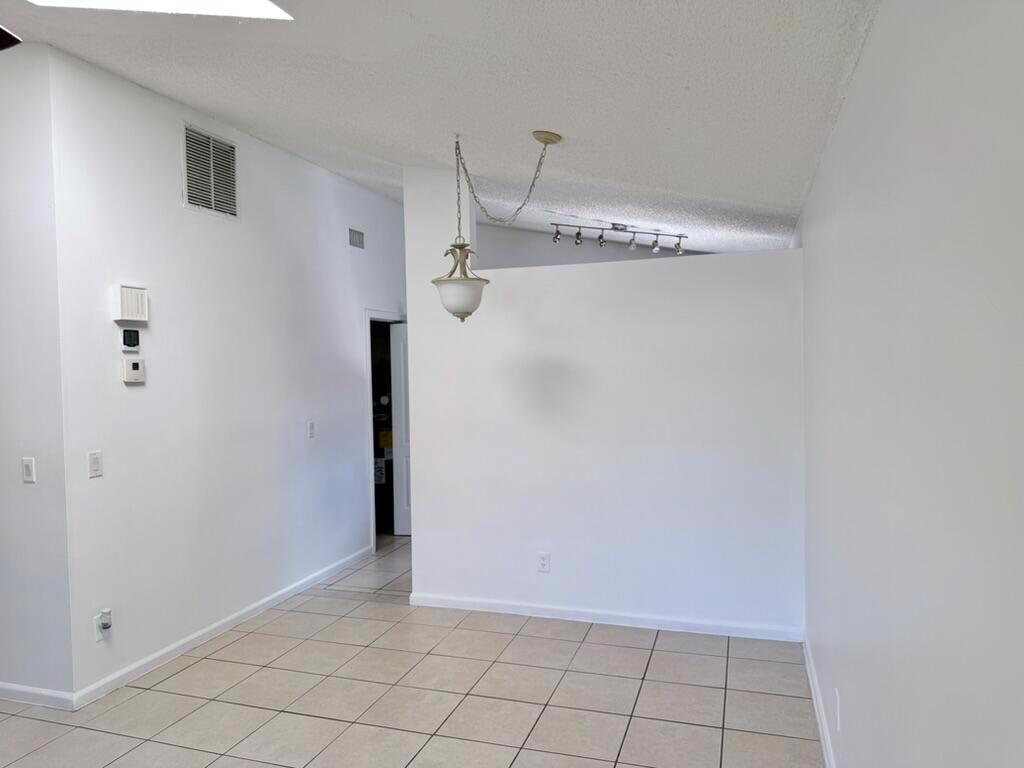 8715 PLUTO Terrace, West Palm Beach FL 33403 photo 4