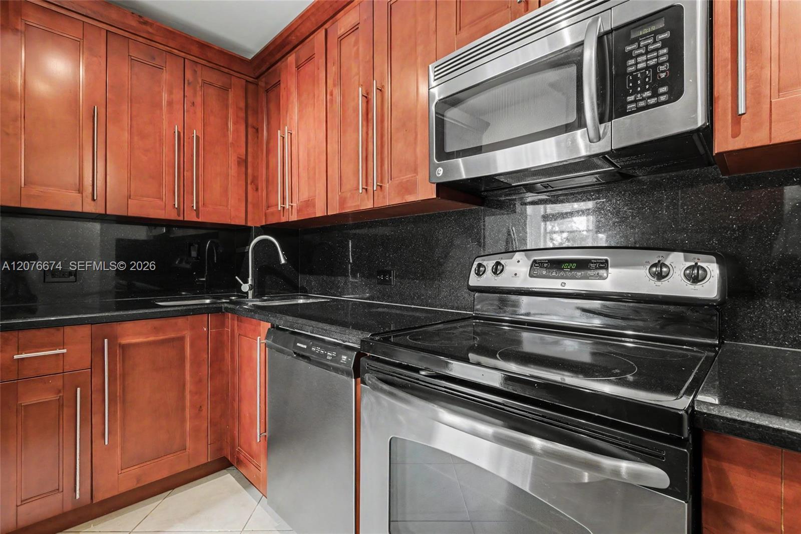 1625 SE 10th Ave # 501, Fort Lauderdale FL 33316 photo 4