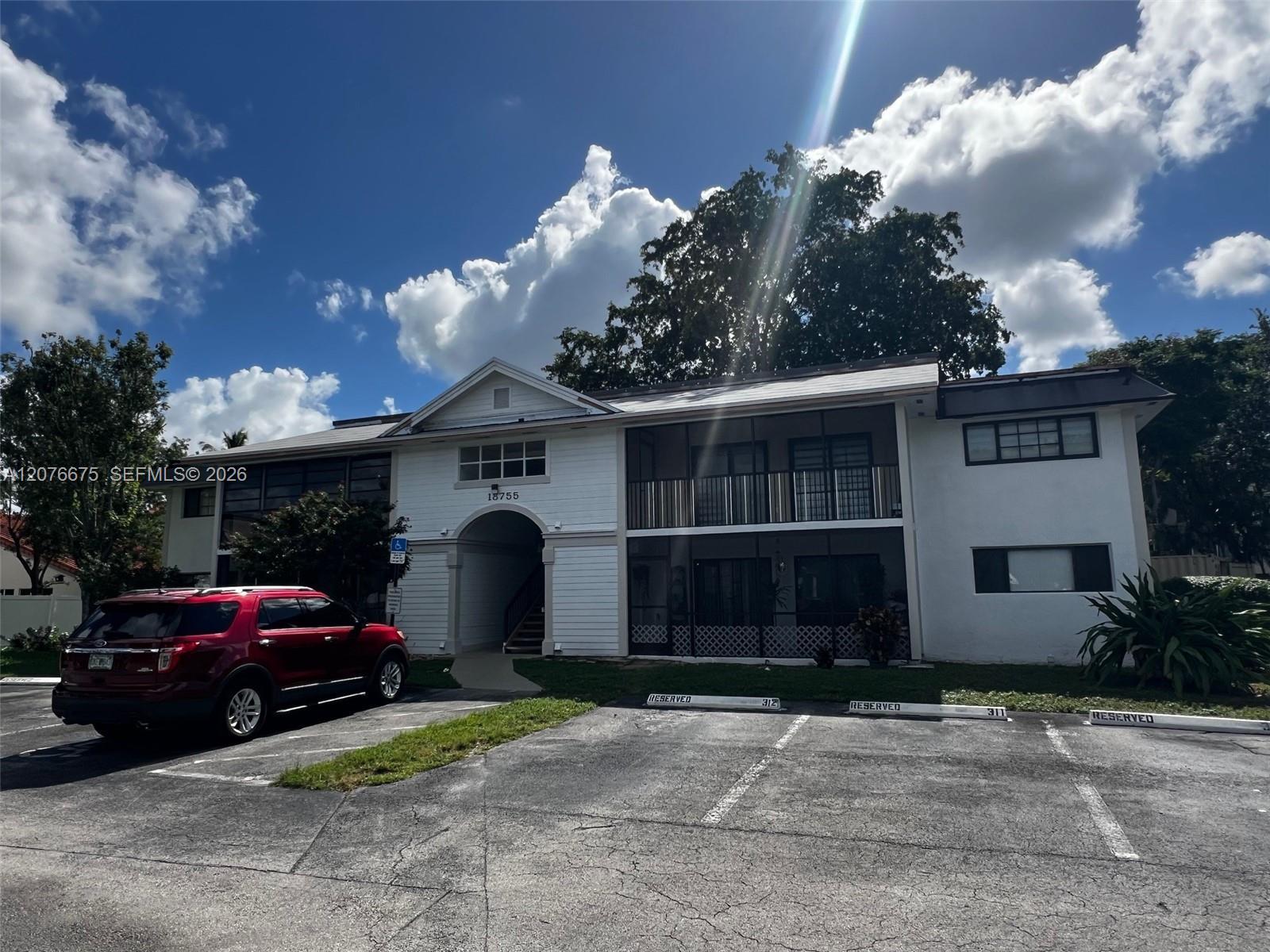 18755 NW 62nd Ave # 204, Hialeah FL 33015 photo 2