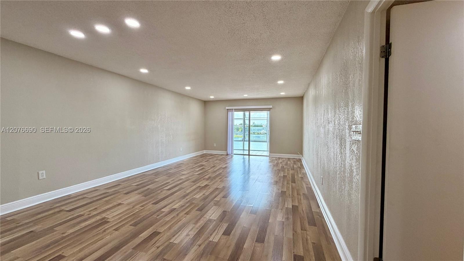 879 NE 195th St # 425, Miami FL 33179 photo 4