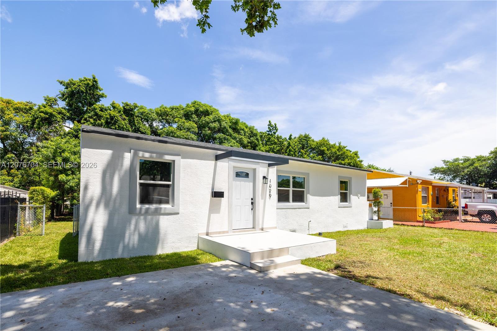 1029 NW 42nd St, Miami FL 33127 photo 3