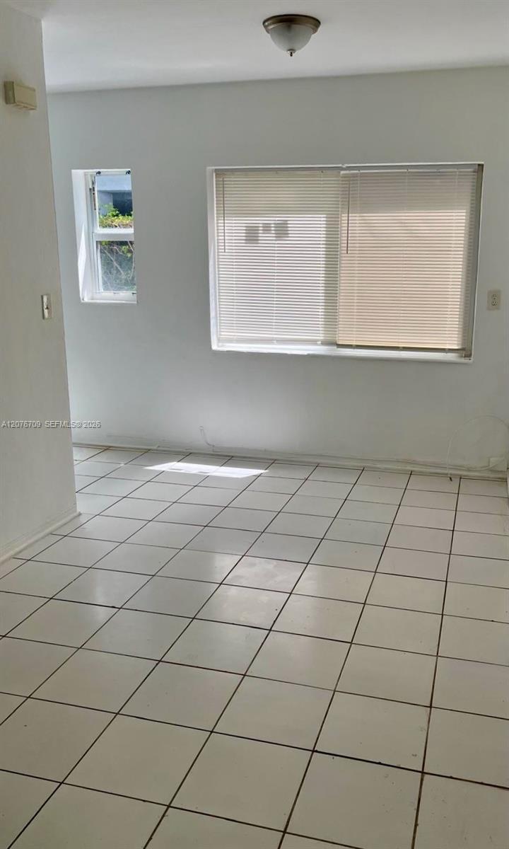 Miami Beach, FL 33141 photo 3