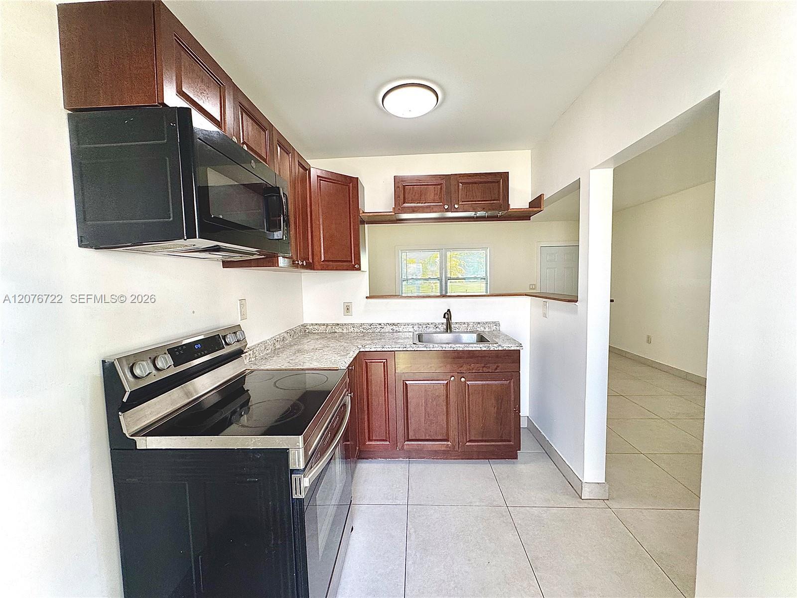1711 Fillmore St # 510, Hollywood FL 33020 photo 2