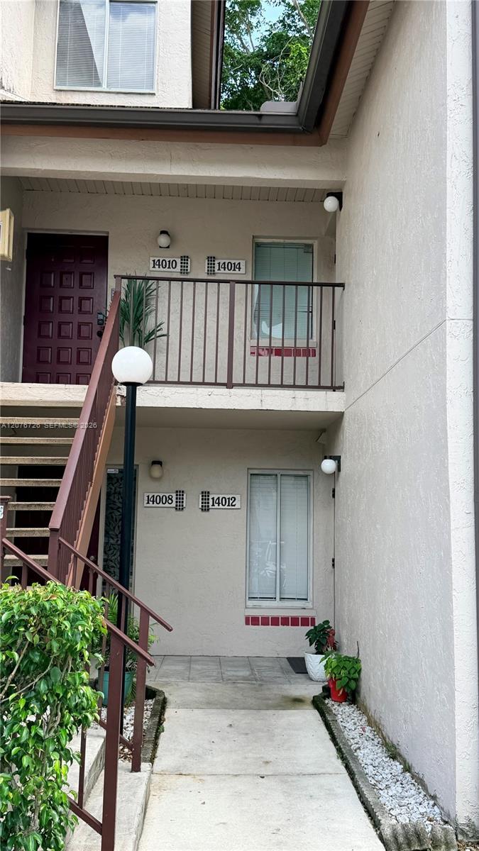 14014 SW 93rd Ln # 14014, Miami FL 33186