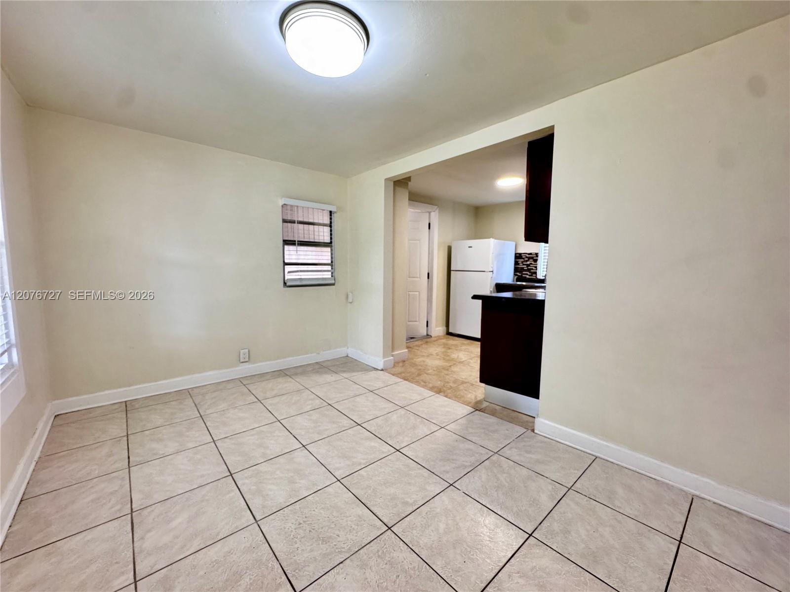 719 Glenn Pkwy, Hollywood FL 33021 photo 3