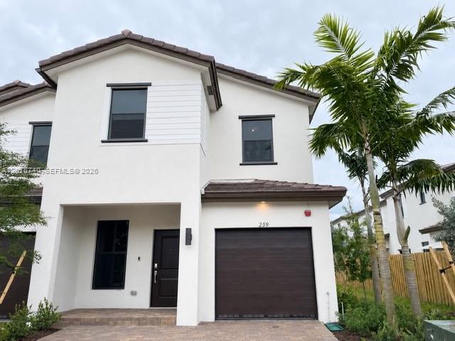 269 SW 159th Ct, Pembroke Pines FL 33027 photo 2