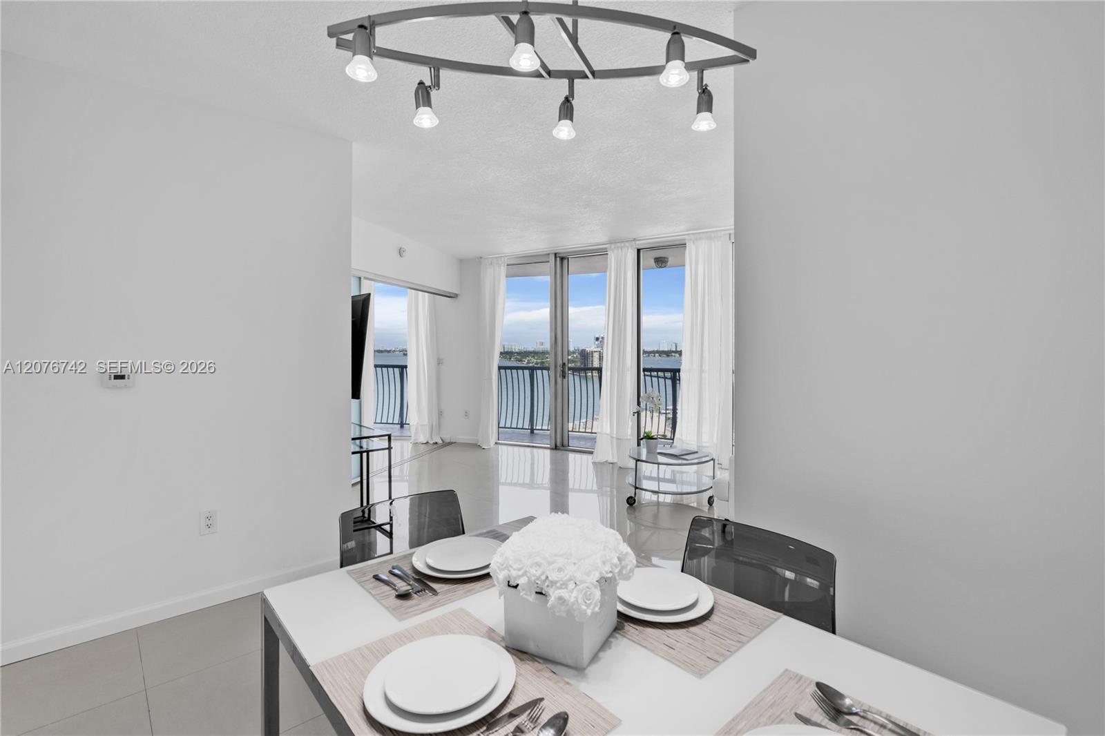 1750 N Bayshore Dr # 1602, Miami FL 33132 photo 4