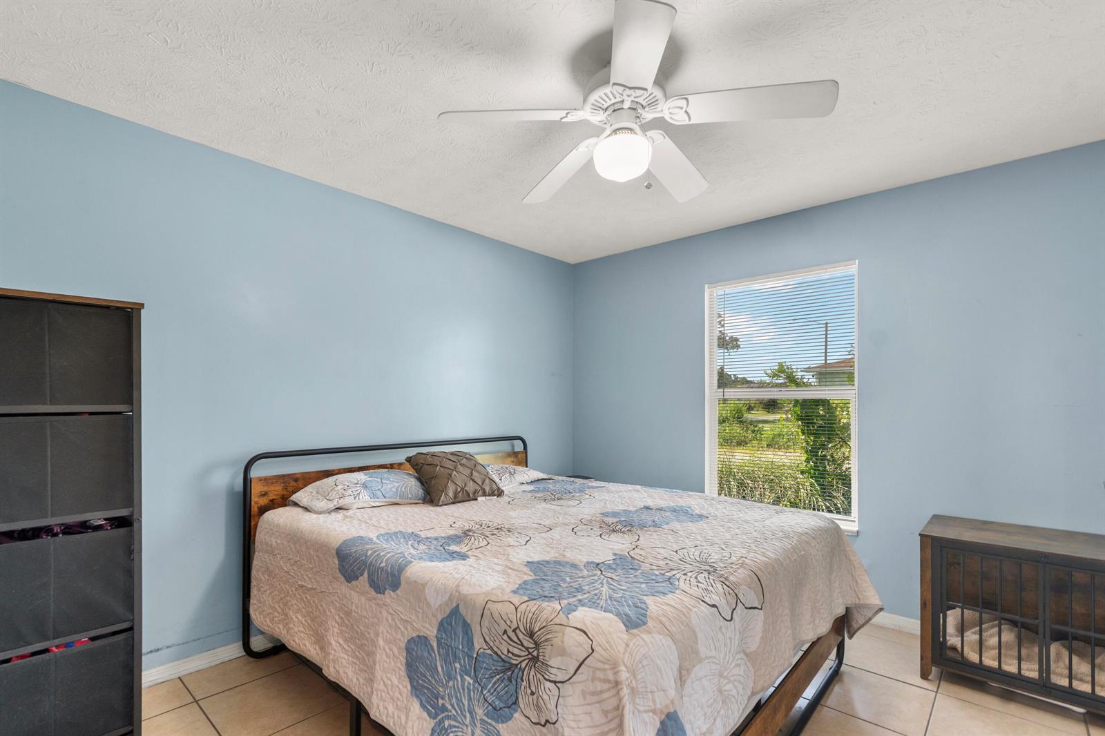 1175 12th Court SW, Vero Beach FL 32962 photo 3