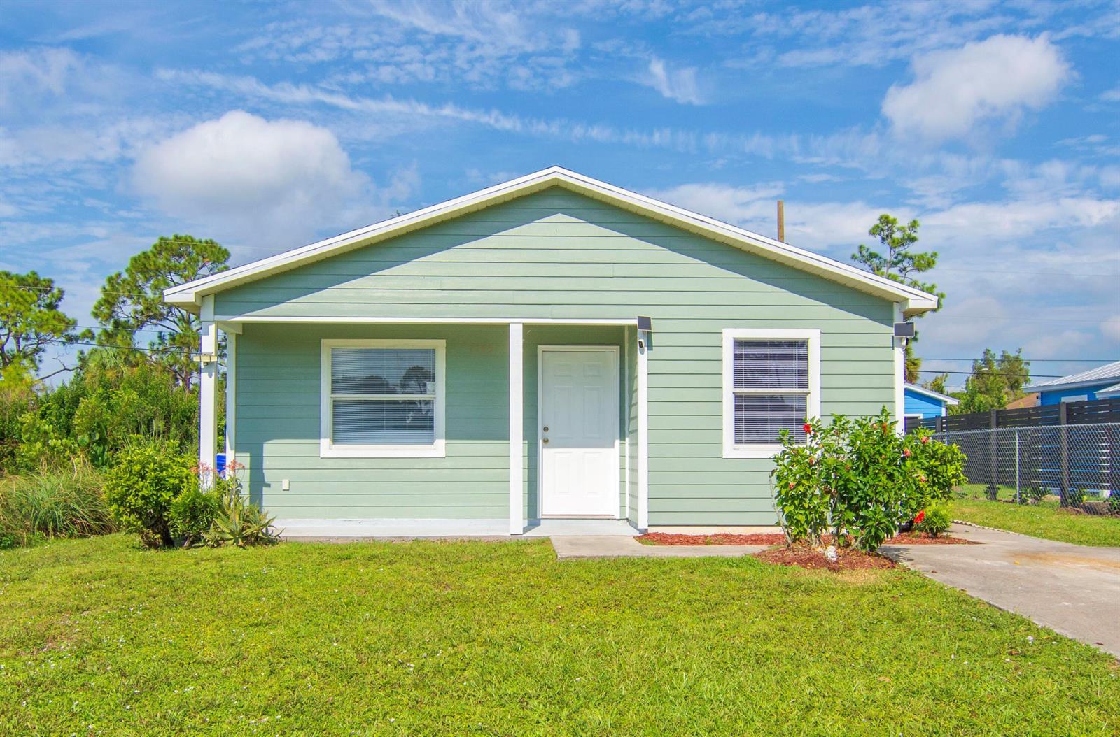 1175 12th Court SW, Vero Beach FL 32962 photo 4