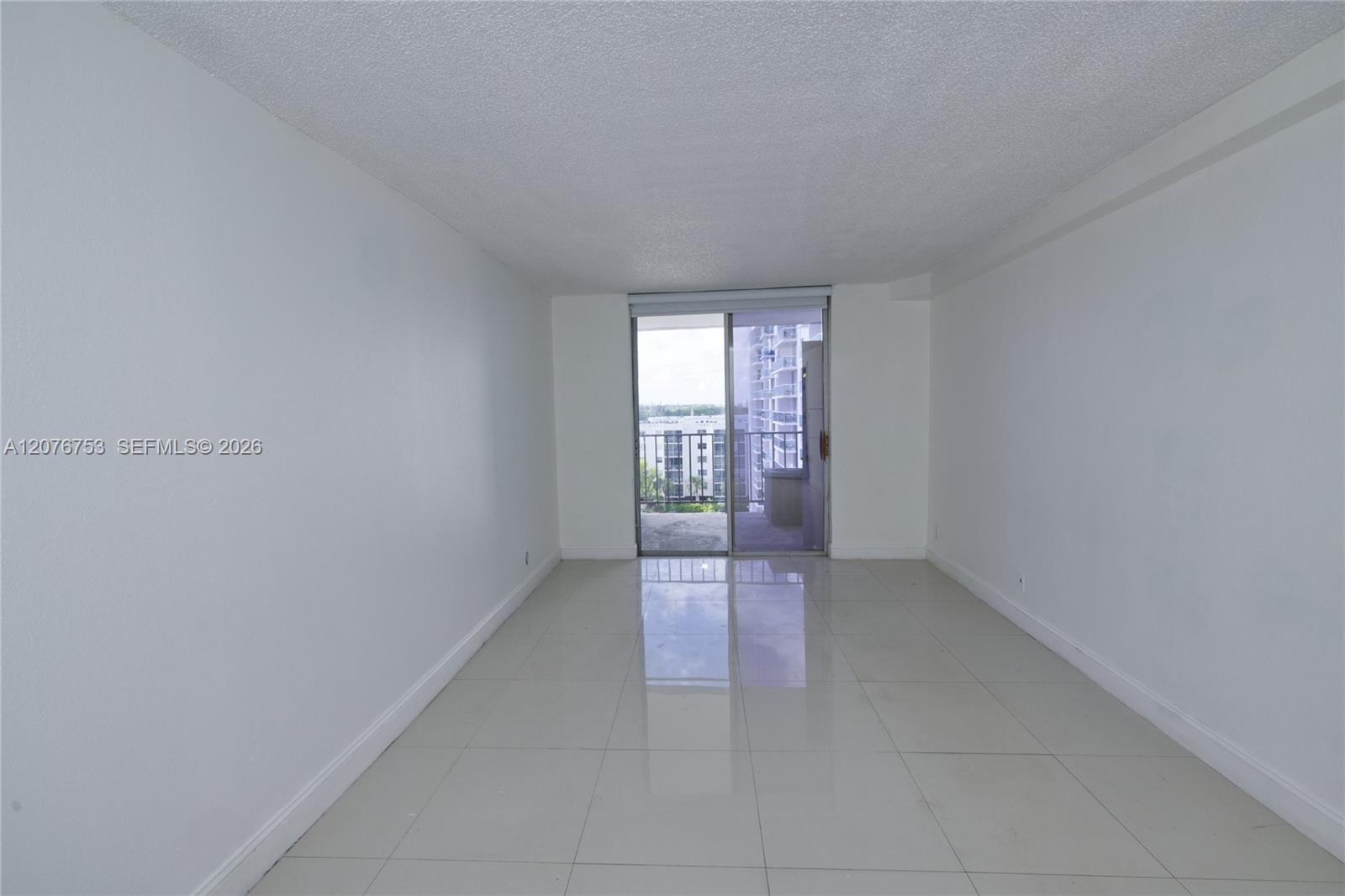 2903 N Miami Beach Blvd # 806, North Miami Beach FL 33160 photo 5