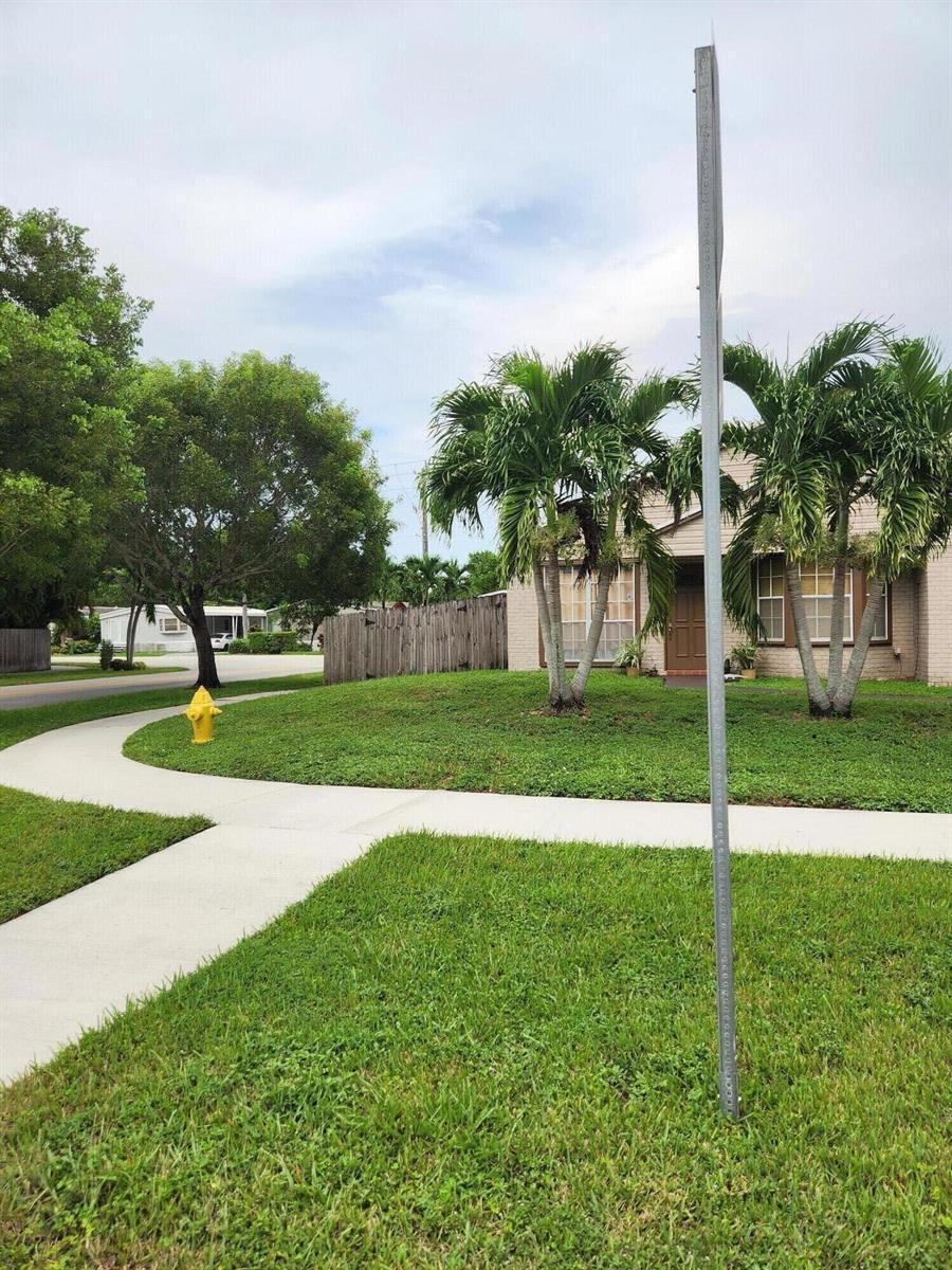1000 SW 133RD Terrace, Davie FL 33325 photo 2