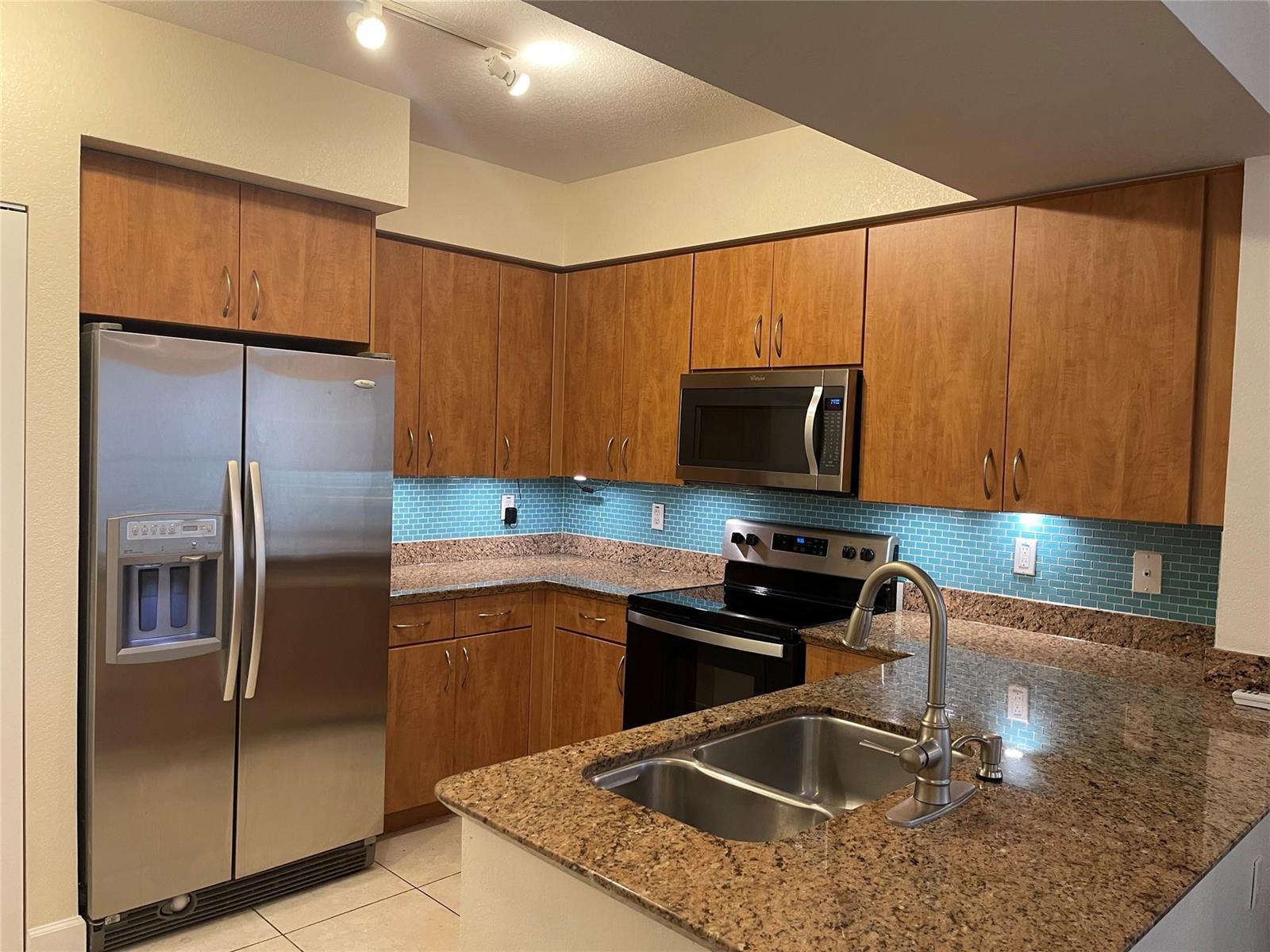 1830 RADIUS Drive # 720, Hollywood FL 33020 photo 4