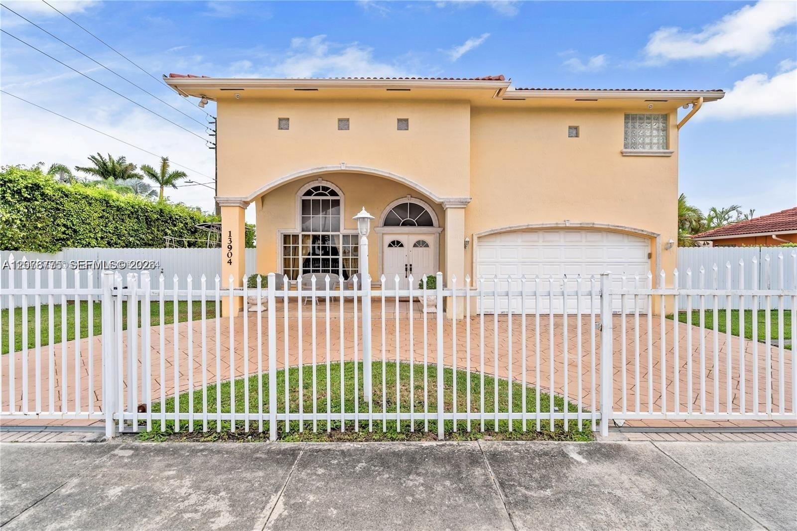 13904 SW 18th Ter, Miami FL 33175 photo 3