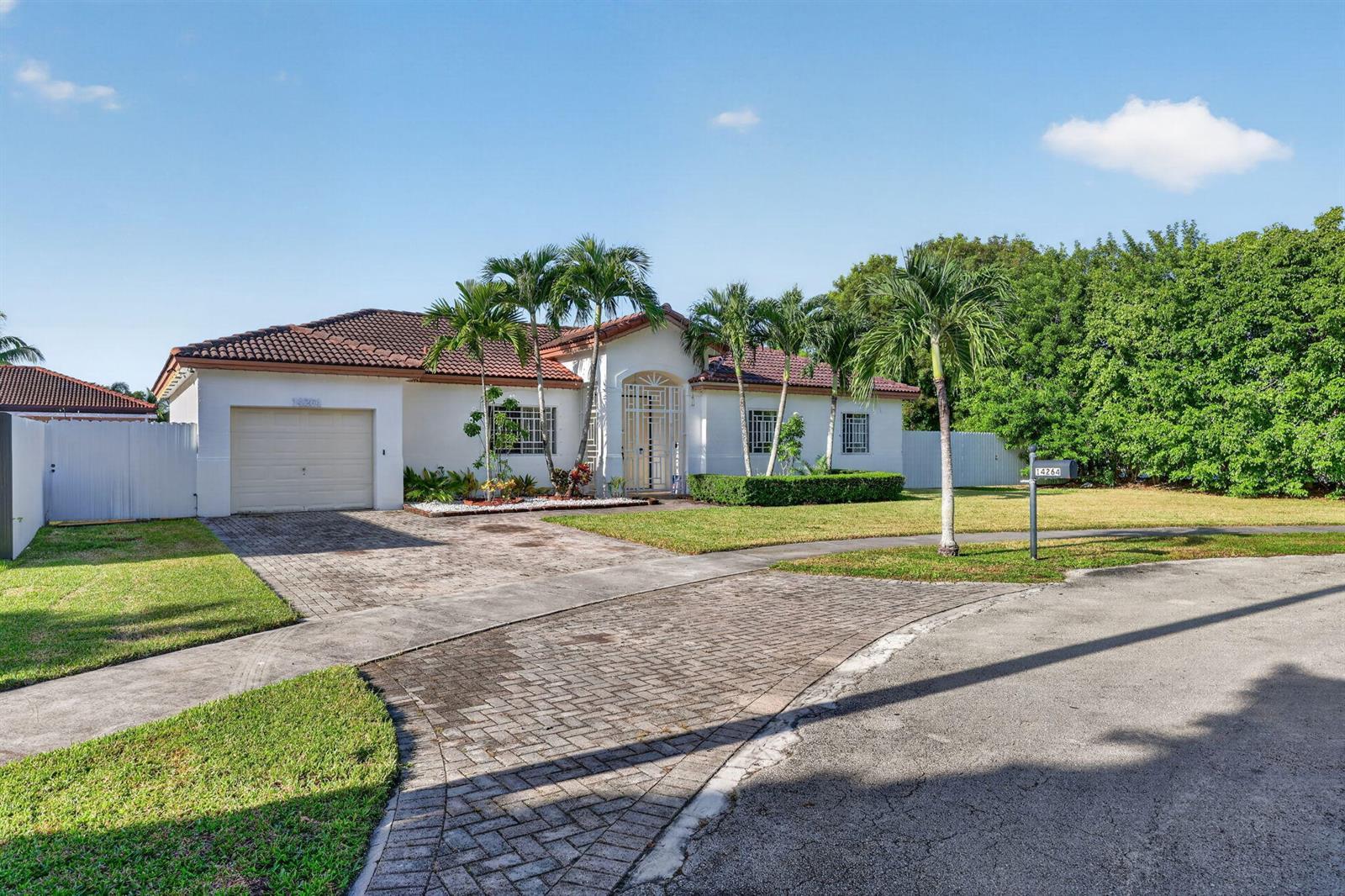 14264 SW 289TH Terrace, Homestead FL 33033 photo 2