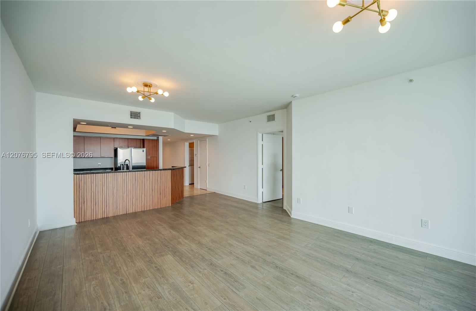 15051 Royal Oaks Ln # 2403, North Miami FL 33181 photo 5