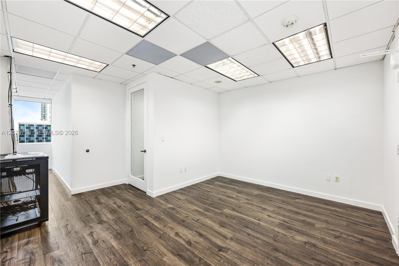 150 SE 2nd Ave # 1010, Miami FL 33131 photo 5