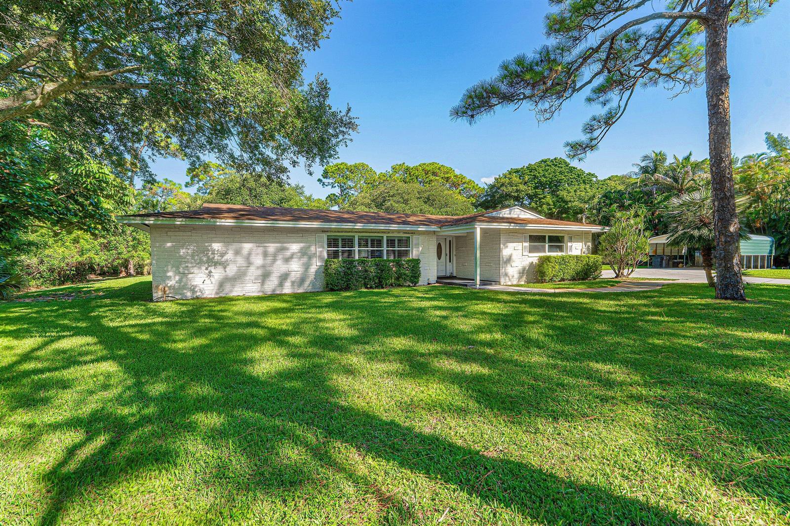 8645 Square Lake Drive, Palm Beach Gardens FL 33418 photo 3