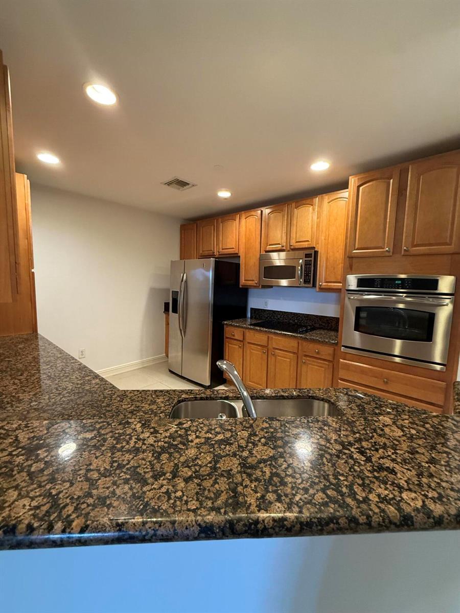 16101 EMERALD ESTATES Drive # 153, Weston FL 33331 photo 2
