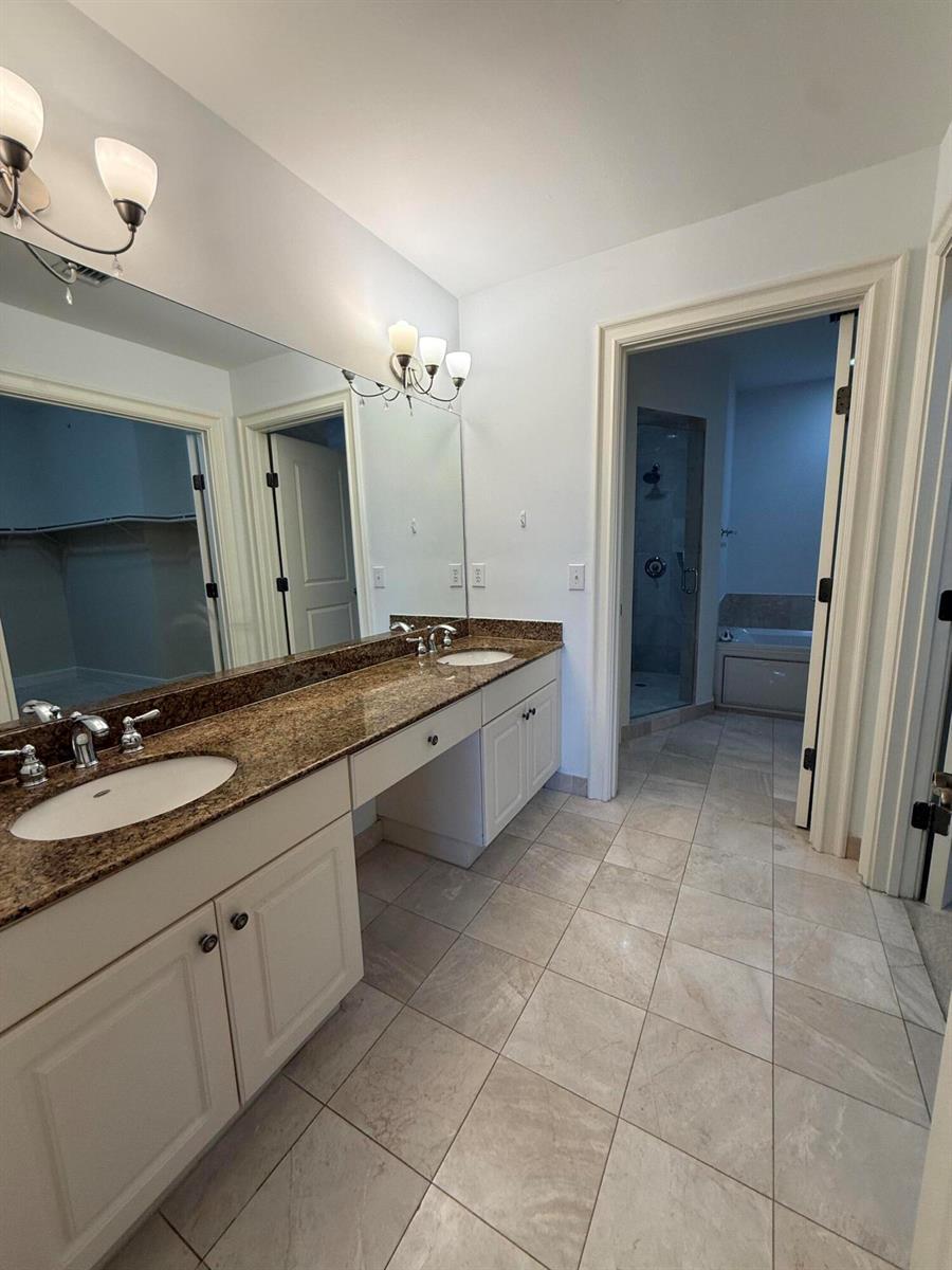 16101 EMERALD ESTATES Drive # 153, Weston FL 33331 photo 3