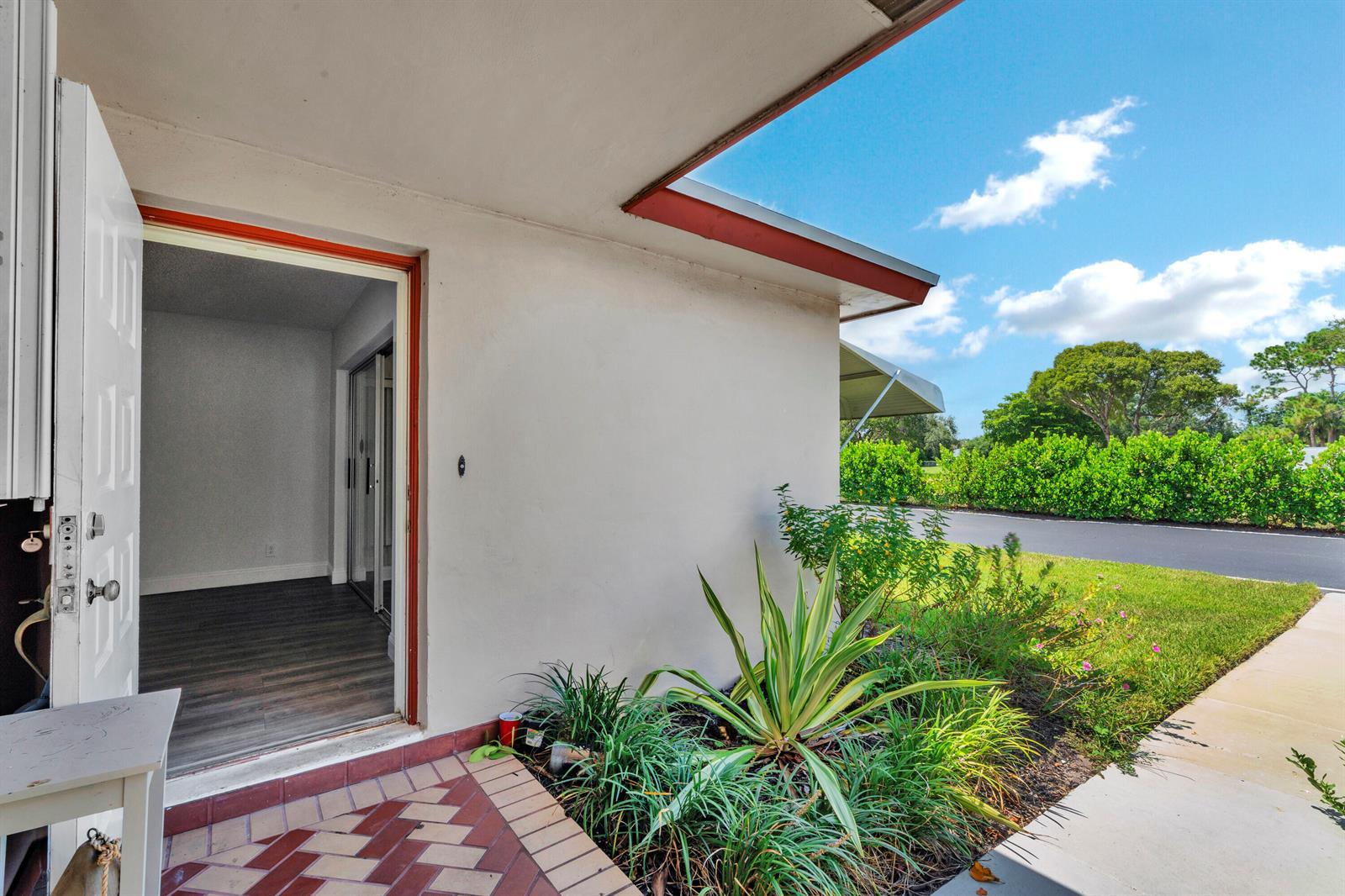 4550 NW 4TH Street # B, Delray Beach FL 33445 photo 2