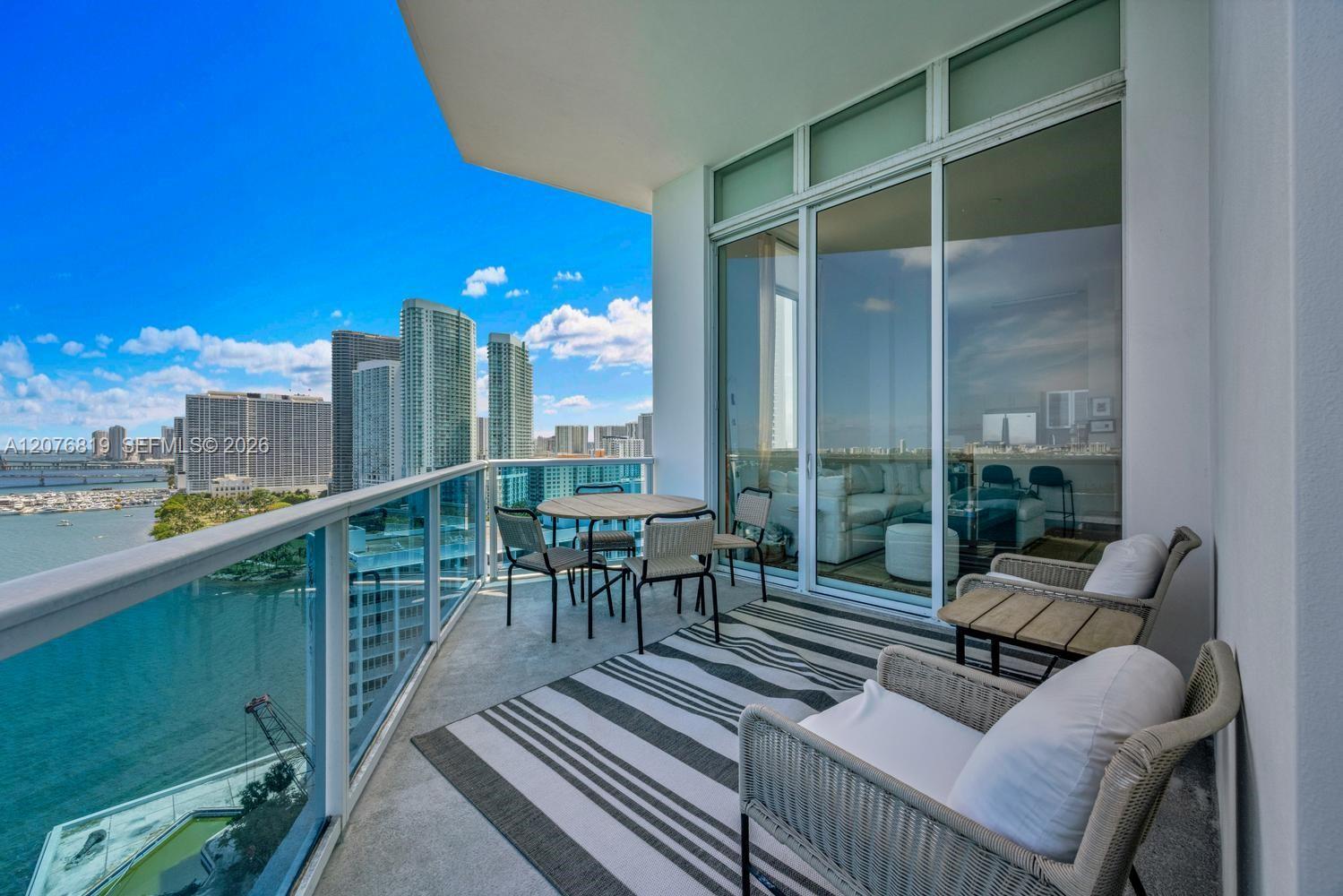 725 NE 22nd St, Miami FL 33137 photo 2