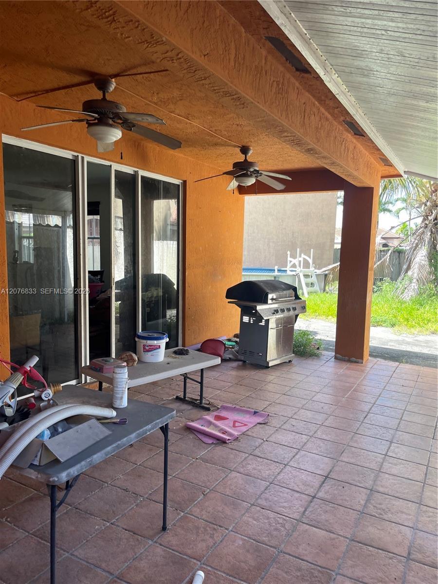 15523 SW 36th Ter, Miami FL 33185 photo 2