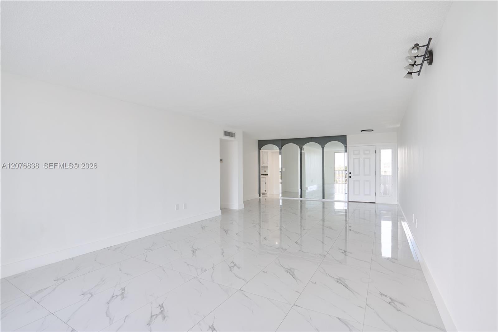 1750 NE 191st St # 4, Miami FL 33179 photo 5