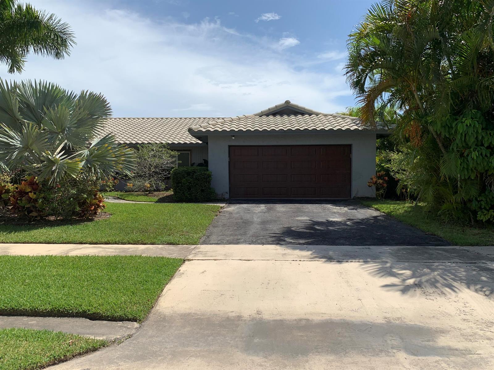 10311 CROSSWIND Road, Boca Raton FL 33498