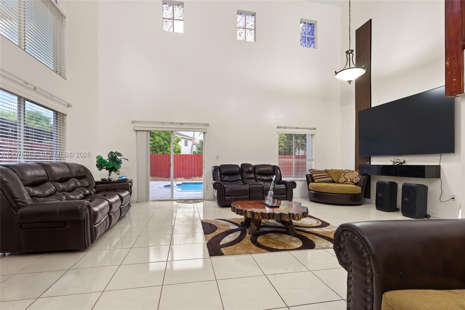 14465 SW 157th Path, Miami FL 33196 photo 5