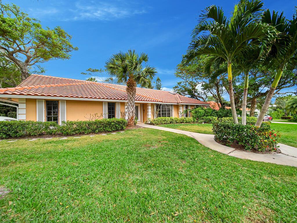 9 W HIGH POINT Road, Sewalls Point FL 34996 photo 4