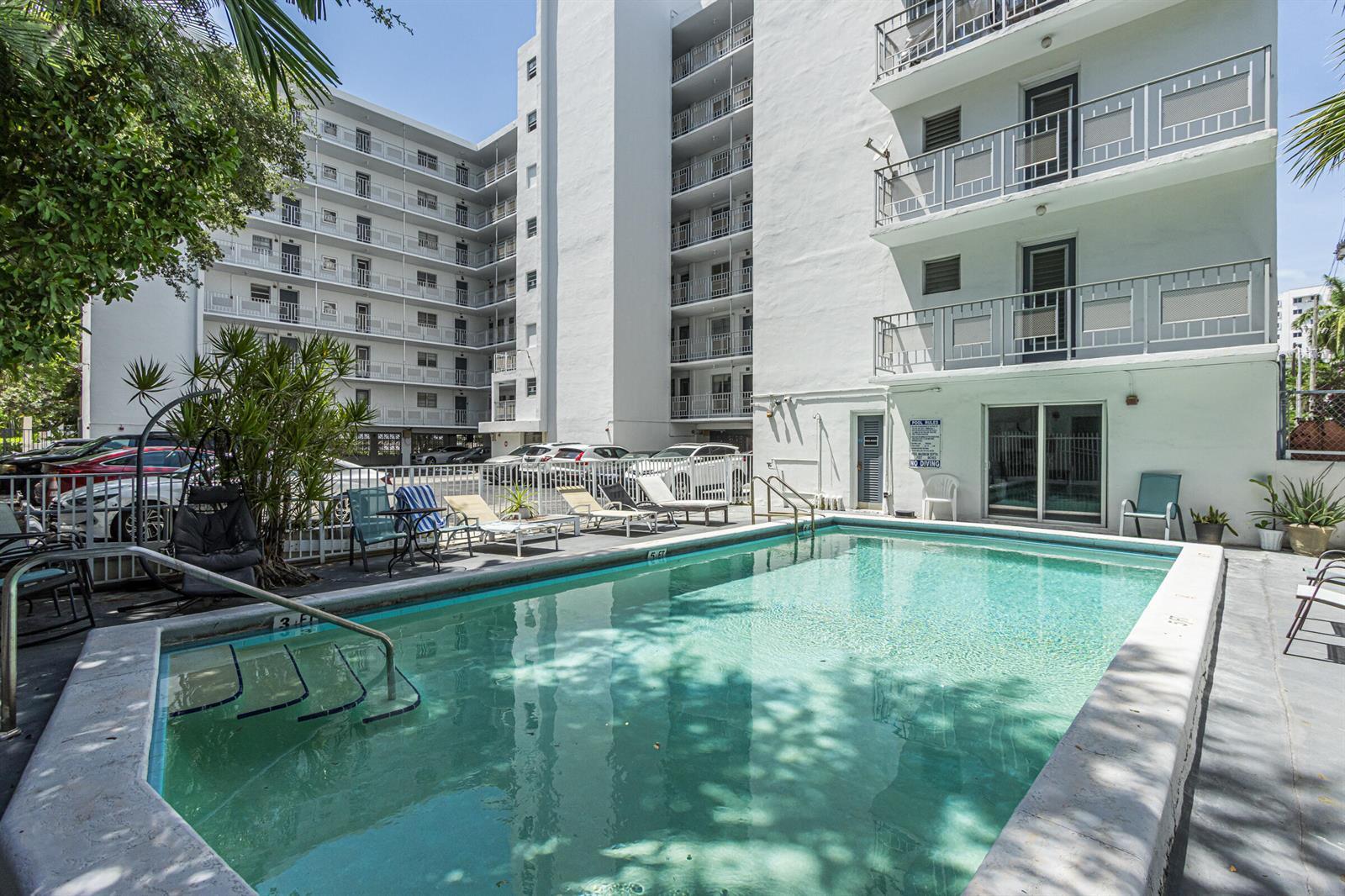 1340 Lincoln Road # 308, Miami Beach FL 33139 photo 2