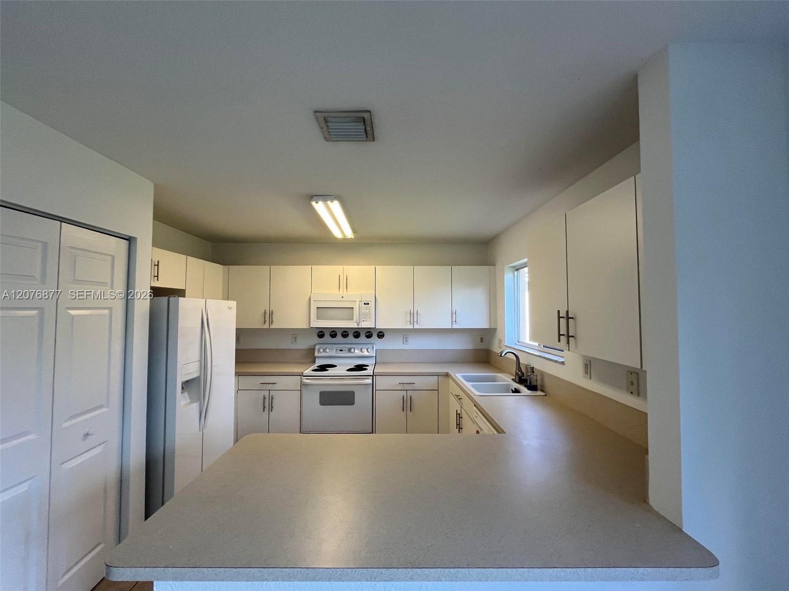 14041 SW 155th Ct, Miami FL 33196 photo 5