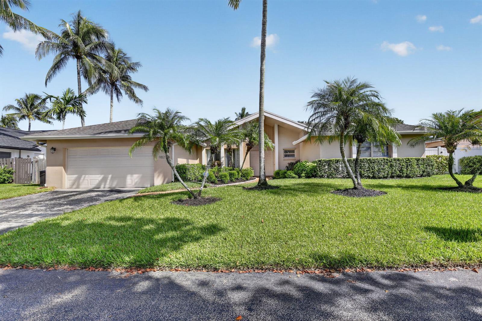 9821 SW 1ST Court, Plantation FL 33324 photo 2