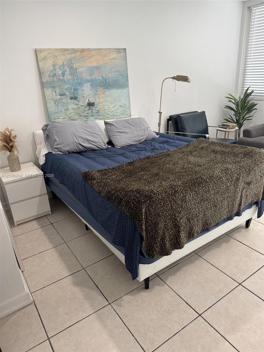 1011 Euclid Ave # 5, Miami Beach FL 33139 photo 5