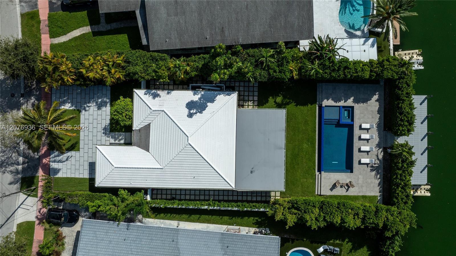 740 S Shore Dr, Miami Beach FL 33141 photo 3