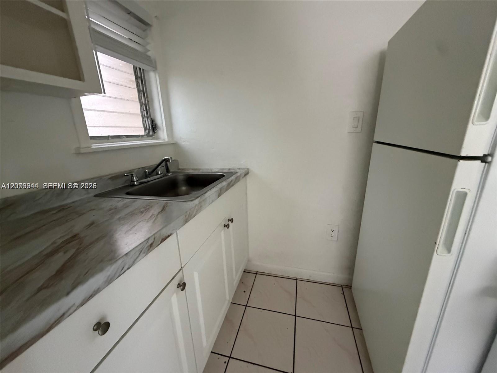 2430 SW 25th Ter # 3, Miami FL 33133 photo 4